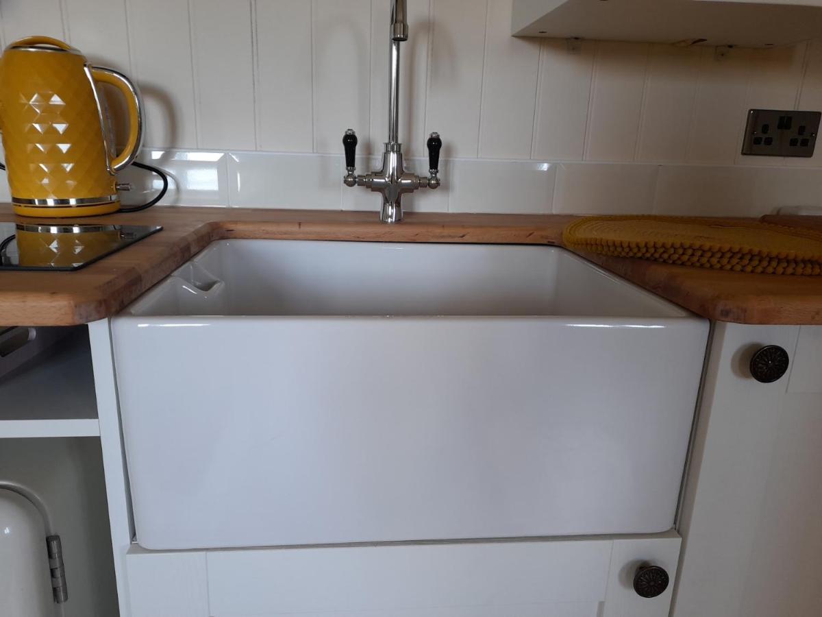 Appartamento Dinky'S Den Coverack Esterno foto