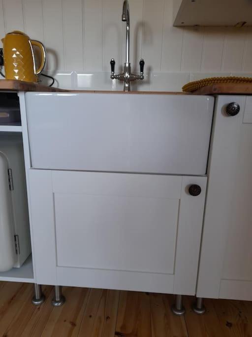 Appartamento Dinky'S Den Coverack Esterno foto