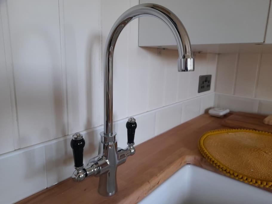 Appartamento Dinky'S Den Coverack Esterno foto